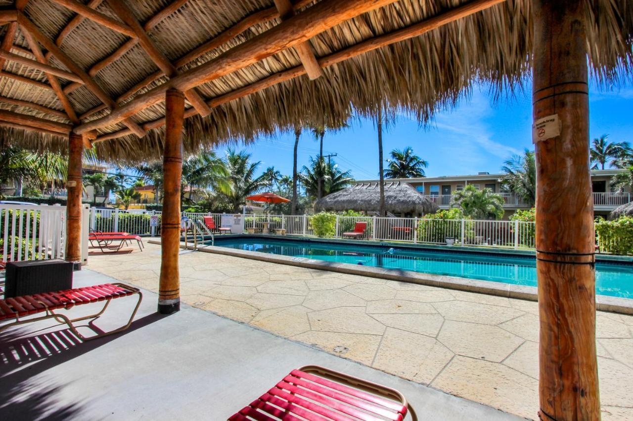Oceans Beach Resort & Suites Pompano Beach Ngoại thất bức ảnh