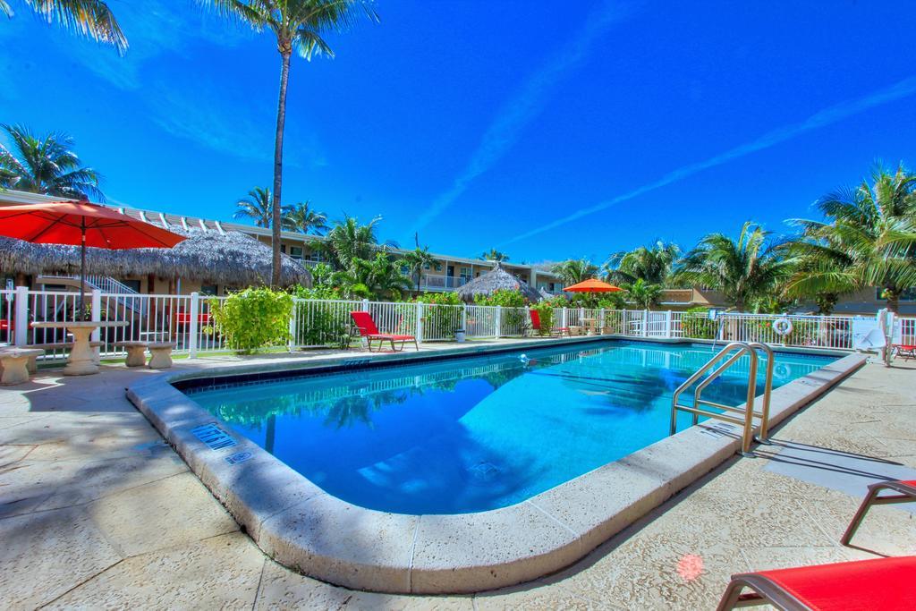 Oceans Beach Resort & Suites Pompano Beach Ngoại thất bức ảnh
