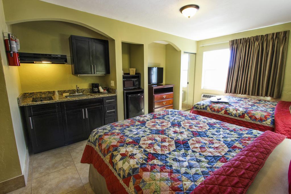 Oceans Beach Resort & Suites Pompano Beach Ngoại thất bức ảnh