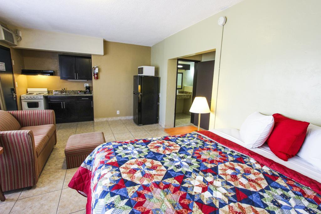 Oceans Beach Resort & Suites Pompano Beach Ngoại thất bức ảnh