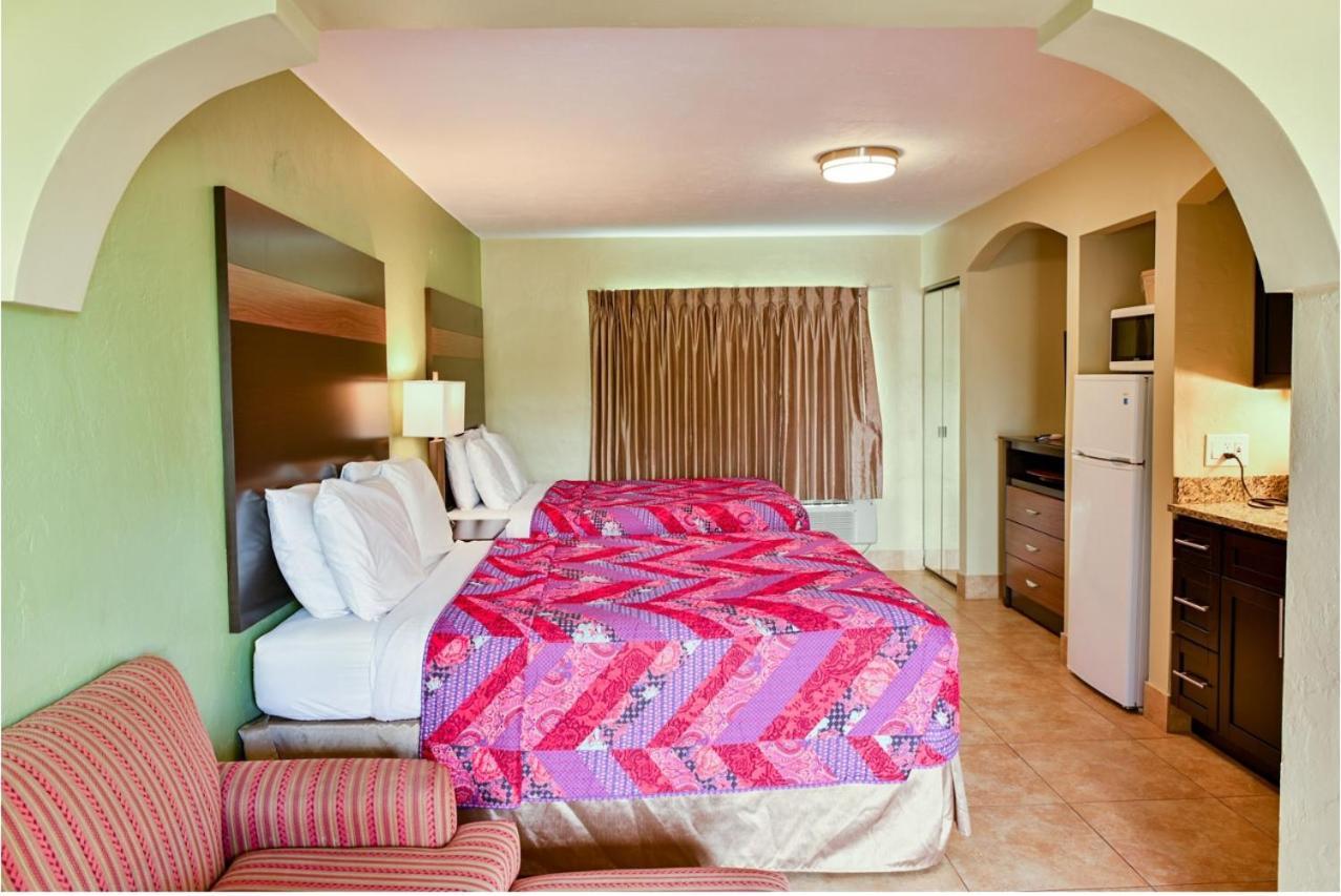 Oceans Beach Resort & Suites Pompano Beach Ngoại thất bức ảnh